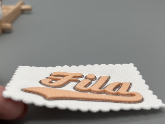 Gepersonaliseerde embossed kleding patches Uniform Custom Shape Design