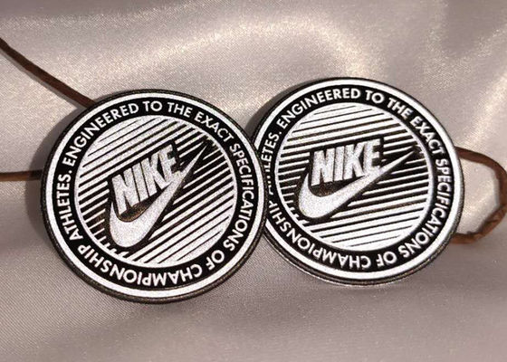 In reliëf gemaakt om Nike Logo TPU 3M Reflective Labels For Sweatpants