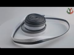 Introduceer op maat gemaakte reflecterende biestape die voor u in kledingstuk is genaaid