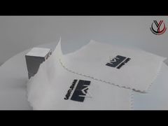 Bekijk: Debossed Phantom Kleur Logo Warmteoverdracht Etiketten voor Kleding Showcase