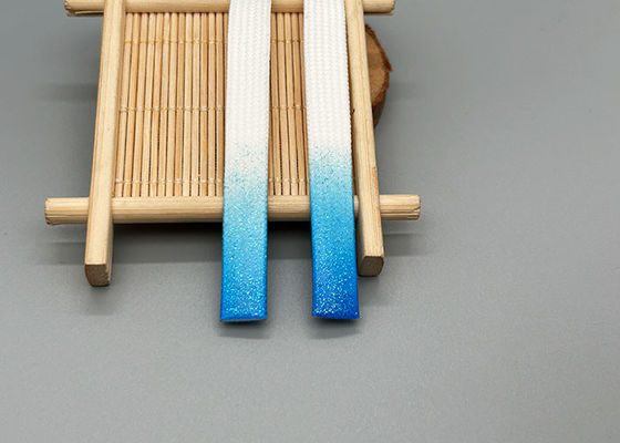 30cm het Lange Koord van Drawstring van de Kledingspolyester met Glanzende Siliconedalingen op Beide Einden